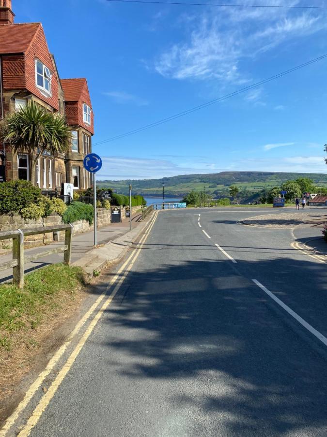 Birtley House Bed And Breakfast Robin Hood's Bay Esterno foto