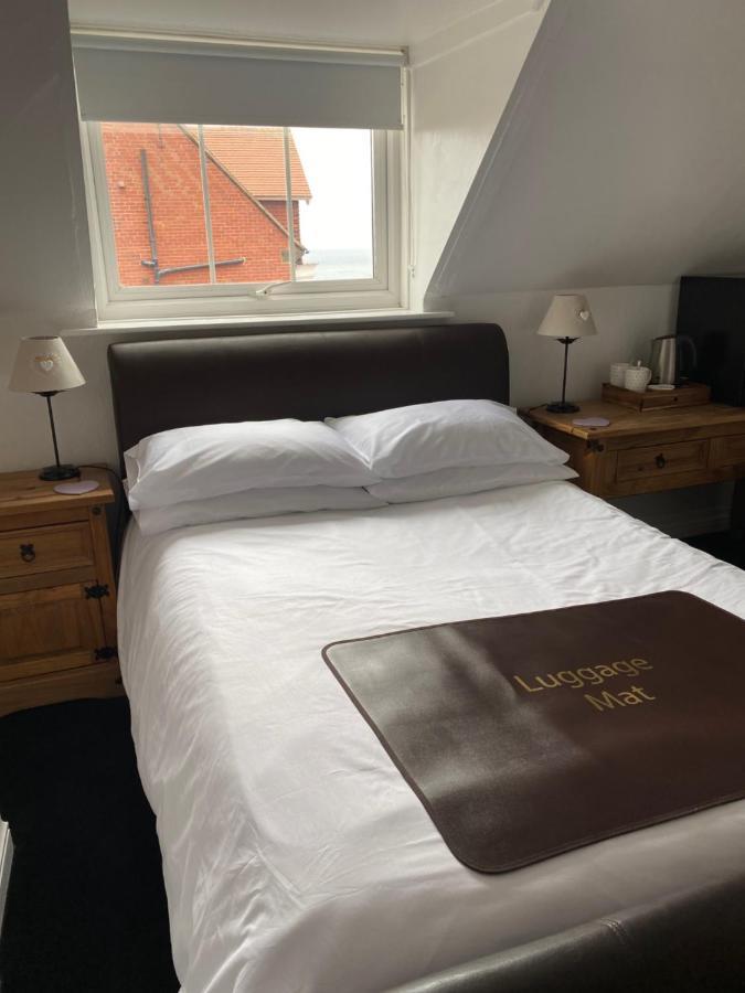 Birtley House Bed And Breakfast Robin Hood's Bay Esterno foto