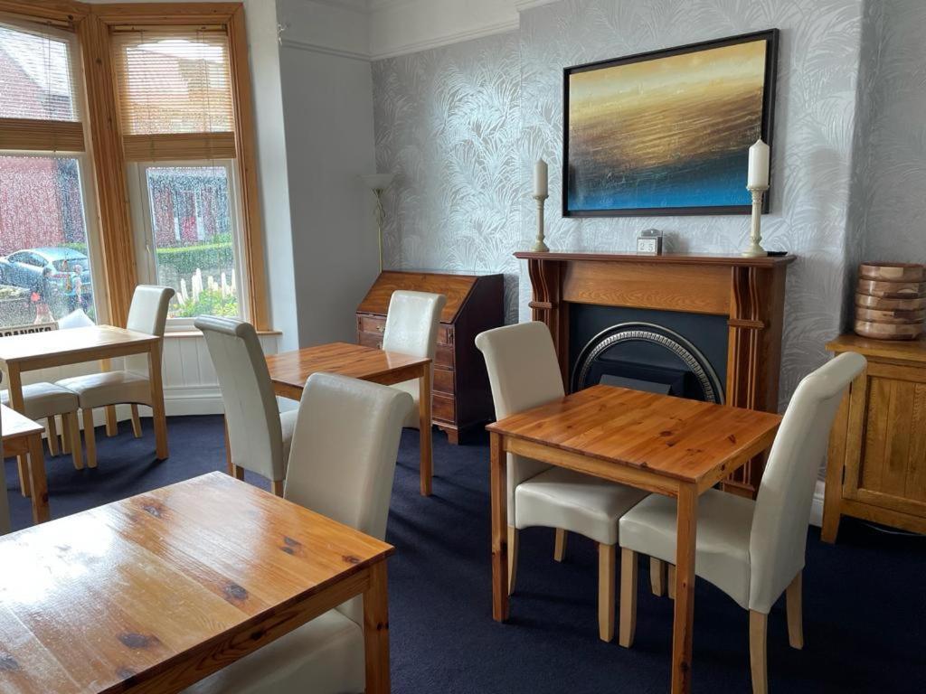 Birtley House Bed And Breakfast Robin Hood's Bay Esterno foto